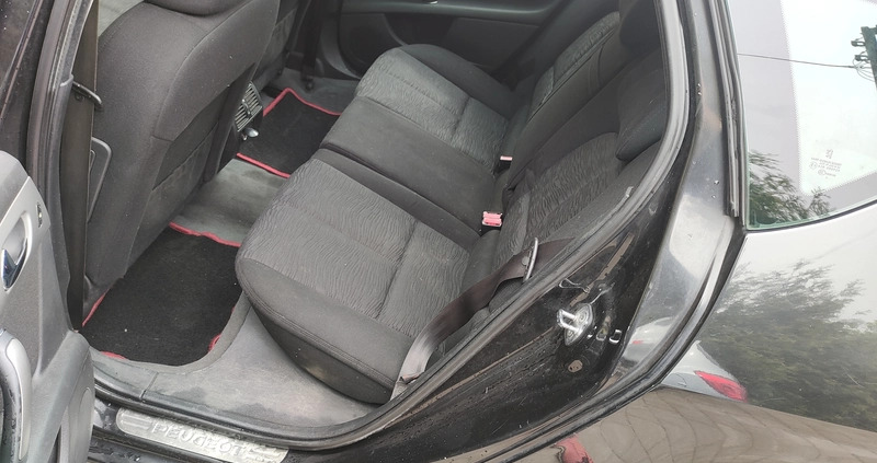 Peugeot 407 cena 9999 przebieg: 240000, rok produkcji 2005 z Wojnicz małe 407